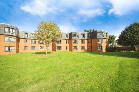 2 bedroom ground floor flat for sale
