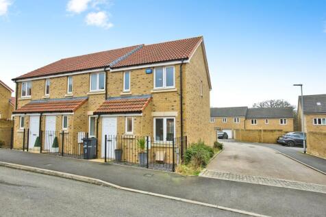 2 bedroom end of terrace house for sale