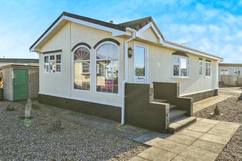 2 bedroom park home for sale