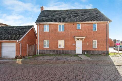 5 bedroom detached house for sale