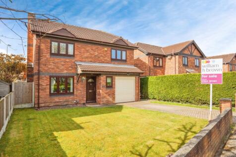 4 bedroom detached house for sale