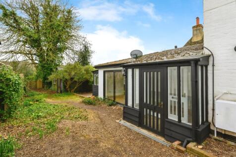 3 bedroom bungalow for sale