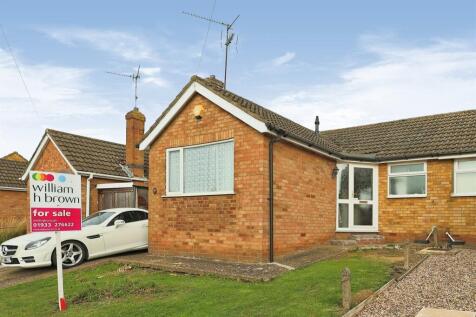2 bedroom semi-detached bungalow for sale