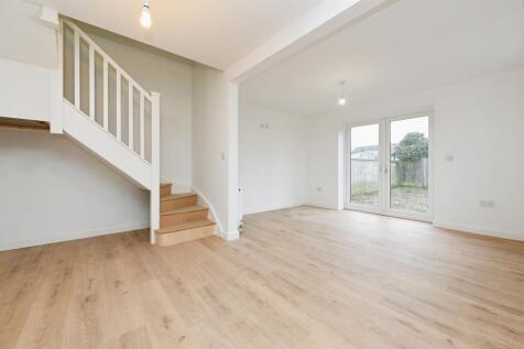 3 bedroom chalet for sale