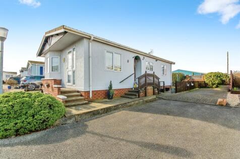 2 bedroom park home for sale