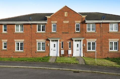 3 bedroom town house for sale