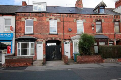 5 bedroom terraced house for sale