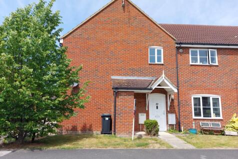 2 bedroom maisonette for sale