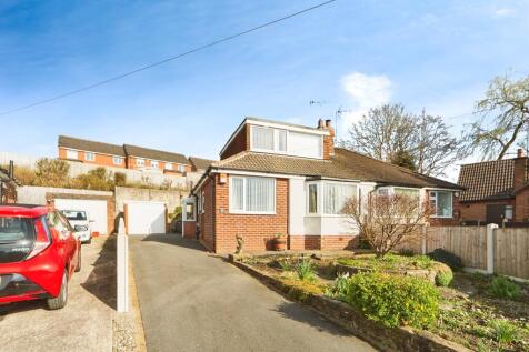 3 bedroom semi-detached bungalow for sale