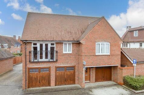 2 bedroom coach house for sale