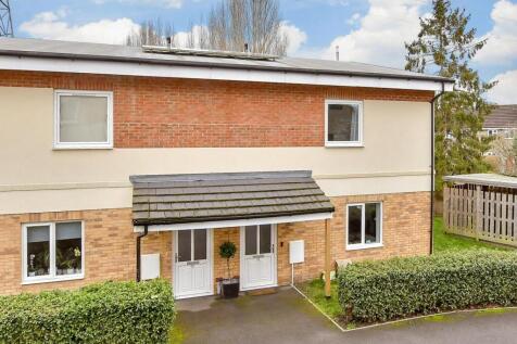 1 bedroom end of terrace house for sale