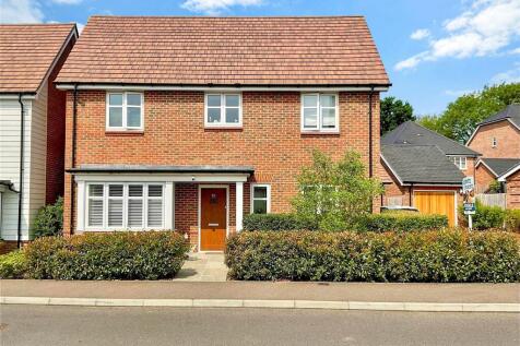 Kensett Avenue, Southwater, Horsham... 3 bed detached house for sale
