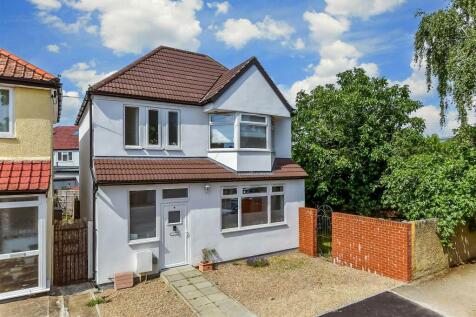 2 bedroom detached house for sale