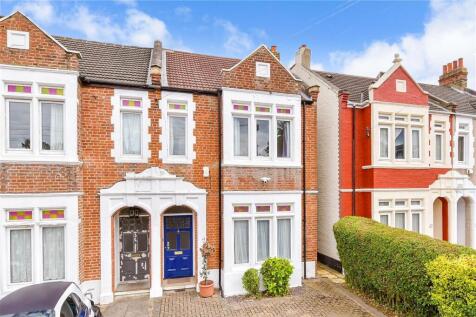 4 bedroom semi-detached house for sale