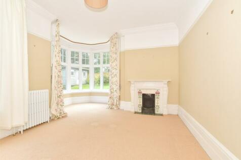 5 bedroom semi-detached house for sale