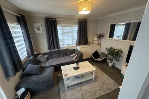 2 bedroom park home for sale