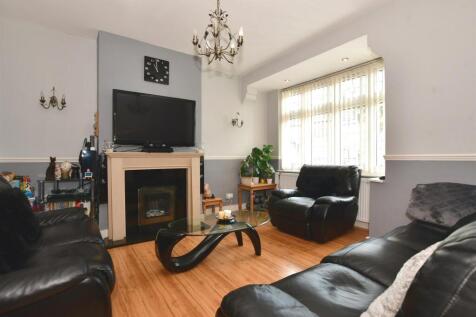 Chadwell Heath Lane, Chadwell Heath... 4 bed terraced house for sale