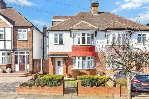 4 bedroom semi-detached house for sale