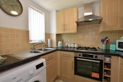1 bedroom flat for sale