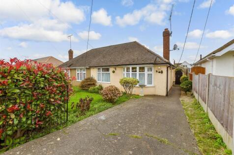 2 bedroom semi-detached bungalow for sale