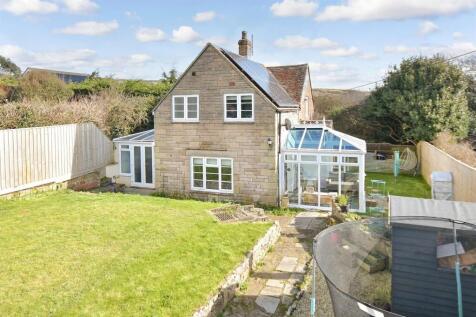3 bedroom cottage for sale