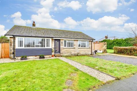 Norman Way, Wootton Bridge, Ryde... 3 bed bungalow for sale