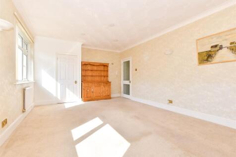 2 bedroom cottage for sale