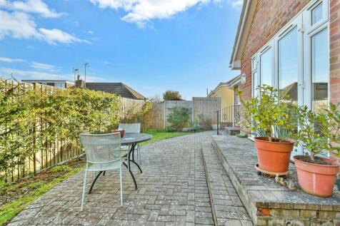 3 bedroom chalet for sale
