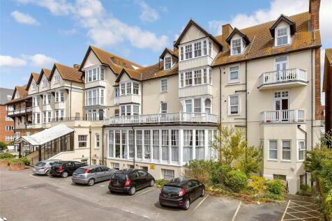 1 bedroom maisonette for sale