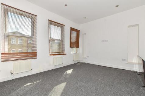 2 bedroom maisonette for sale