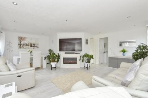 2 bedroom park home for sale