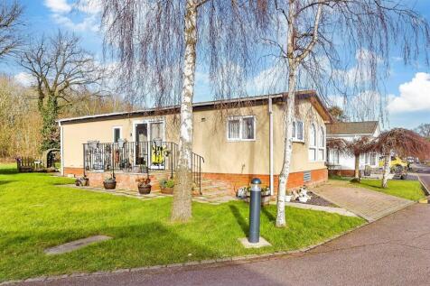 2 bedroom park home for sale