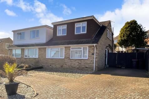 5 bedroom semi-detached house for sale