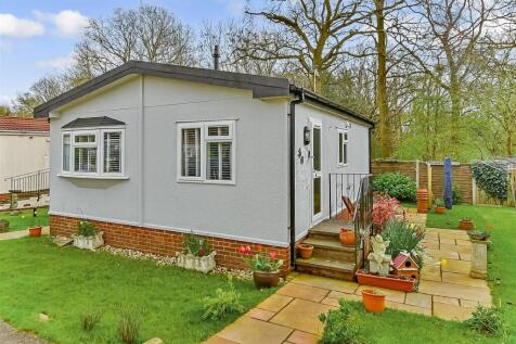2 bedroom park home for sale