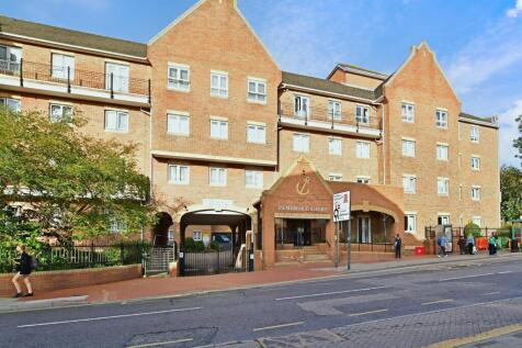 High Street, Chatham, Kent 1 bed flat for sale