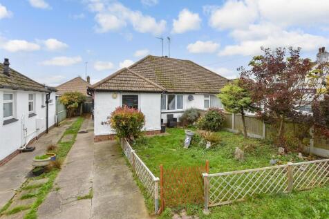 2 bedroom semi-detached bungalow for sale