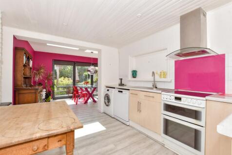 Canterbury Road, Margate, Kent 2 bed semi