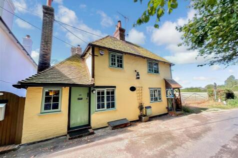 3 bedroom cottage for sale