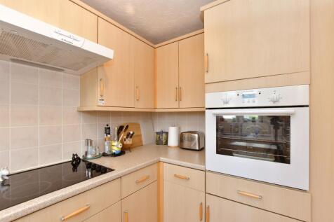1 bedroom flat for sale