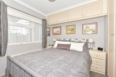 1 bedroom park home for sale