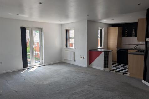 2 bedroom flat for sale