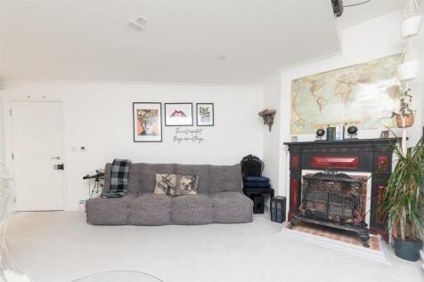 2 bedroom penthouse for sale