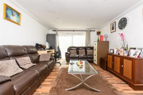 Lower Range Road, Gravesend, Kent 4 bed townhouse for sale