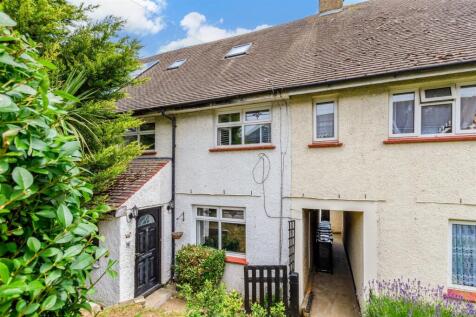 5 bedroom terraced house for sale