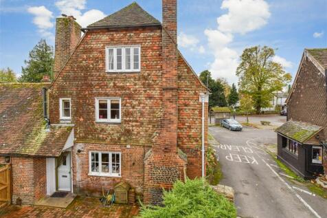 The Square, Lenham, Maidstone, Kent 4 bed end of terrace house for sale