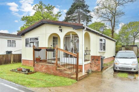 2 bedroom park home for sale