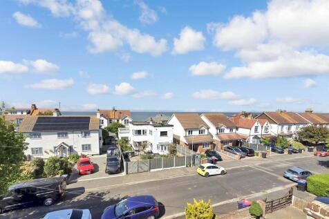5 bedroom semi-detached house for sale