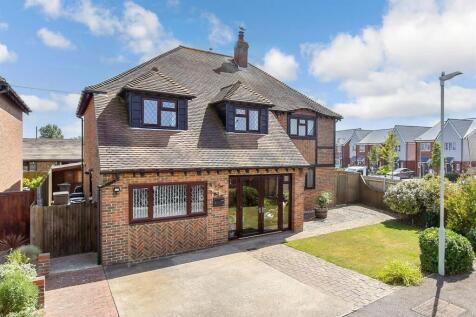 Rosebery Avenue, Herne Bay, Kent 4 bed detached house for sale