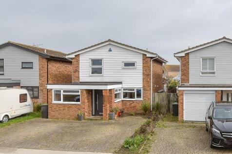 Kingsfield Road, Broomfield, Herne... 3 bed detached house for sale