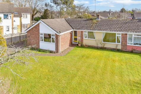 3 bedroom semi-detached bungalow for sale